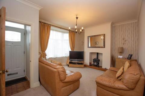 2 bedroom semi-detached bungalow for sale, Wensleydale Road, Leigh