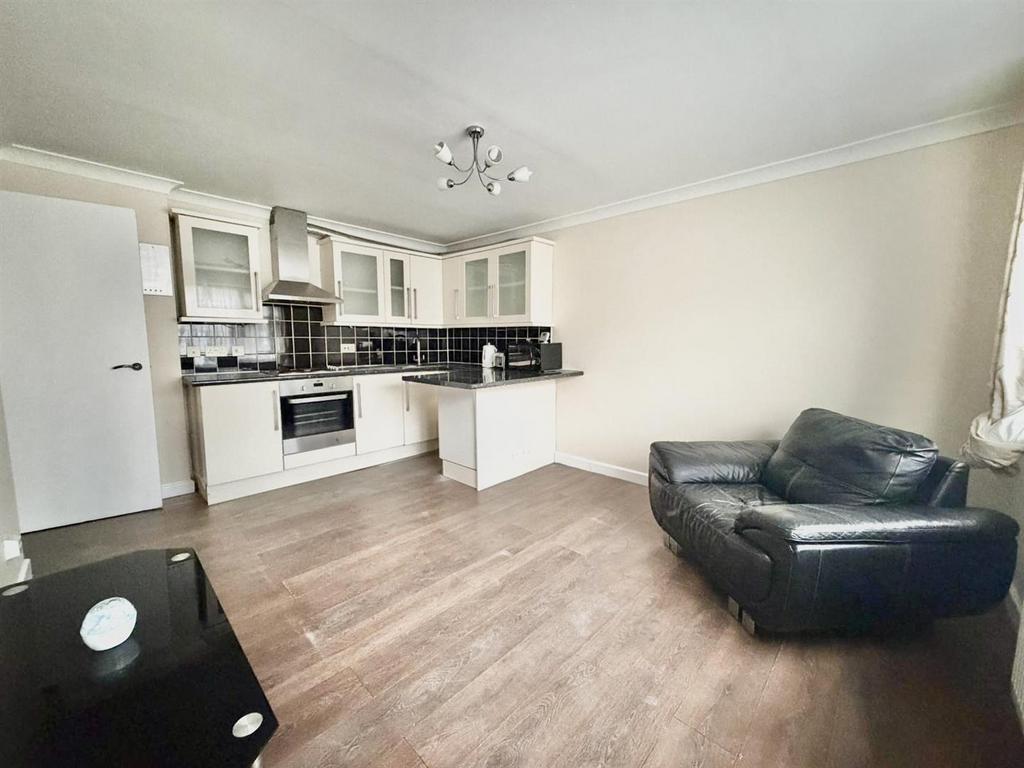 Kitchen Lounge 3.jpeg