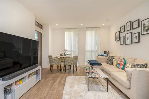 1 bedroom flat for sale, Telegraph Avenue, London SE10