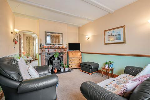 3 bedroom detached house for sale, Park Avenue, Hounslow, TW3