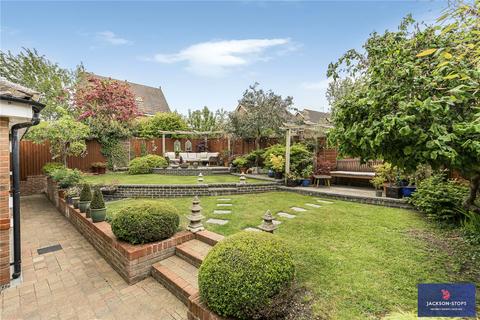 5 bedroom detached house for sale, Barn Close, Grange Park, Northampton, Northamptonshire, NN4