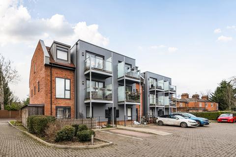Broad Lane, Bracknell, Berkshire