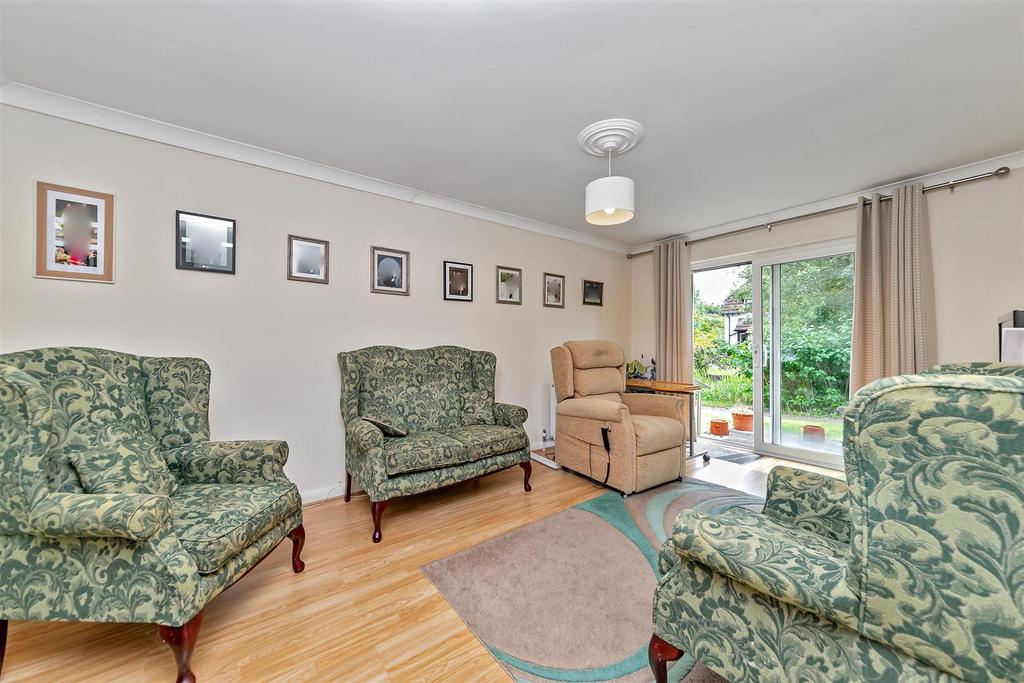 38 The Beeches-17.jpg