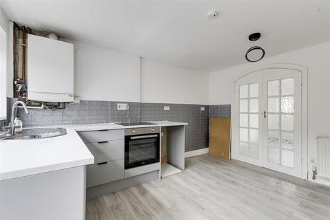 2 bedroom house for sale, Main Street, Mansfield NG21