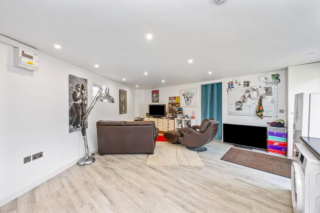 Benett Drive, 16 025.JPG
