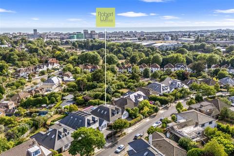 4 bedroom detached house for sale, Benett Drive, Hove