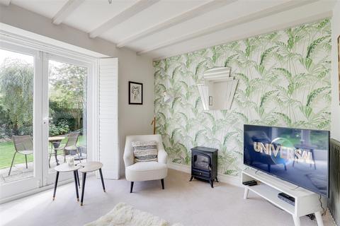 4 bedroom barn conversion for sale, Old Melton Road, Nottingham NG12