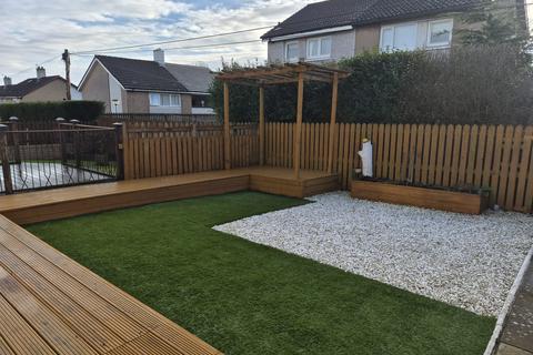 3 bedroom house to rent, Avenue End Drive, Glasgow G33