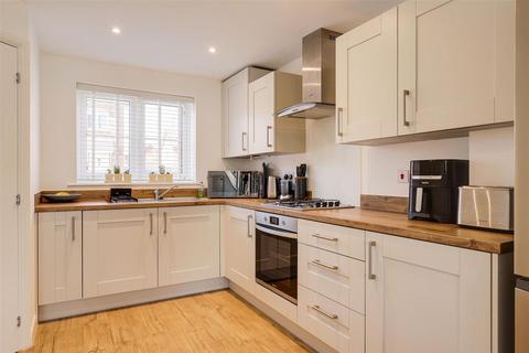 2 bedroom semi-detached house for sale, Elizabeth Drive, Nottingham NG12