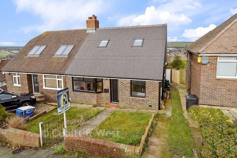 3 bedroom semi-detached bungalow for sale - Woodbourne Avenue, Brighton BN1