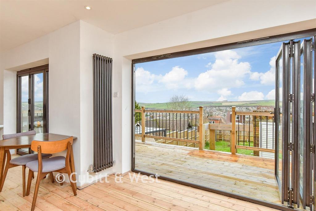 External Lifestyle Photograph