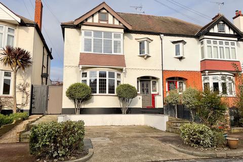 4 bedroom semi-detached house for sale, Leigh-on-Sea SS9