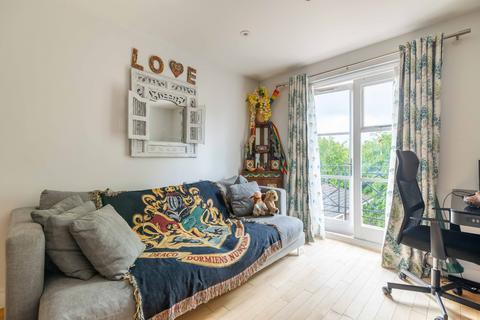 1 bedroom flat to rent, Brompton Park Crescent, Fulham, Hammersmith and Fulham, SW6