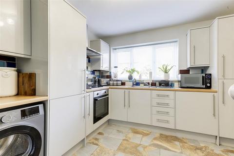 3 bedroom detached house for sale, Stanhope Crescent, Nottingham NG5