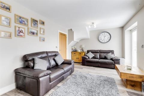 3 bedroom detached house for sale, Stanhope Crescent, Nottingham NG5