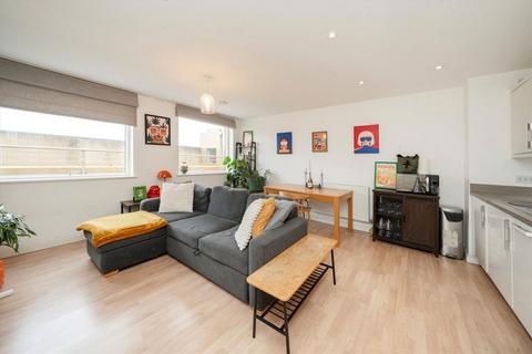 2 bedroom flat for sale - Chamberlayne Road, London NW10