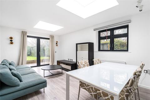 undefined, Howard Close, London, W3