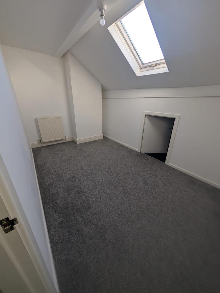 Attic bed 1