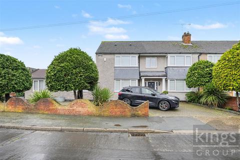 5 bedroom end of terrace house for sale, Eastfield Road, Waltham Cross