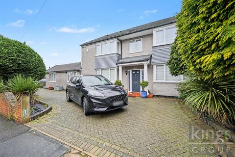 5 bedroom end of terrace house for sale, Eastfield Road, Waltham Cross