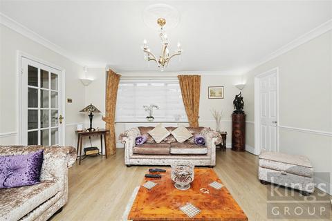 5 bedroom end of terrace house for sale, Eastfield Road, Waltham Cross