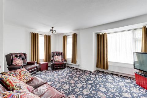 3 bedroom semi-detached house for sale, Campbell Drive, Nottingham NG4