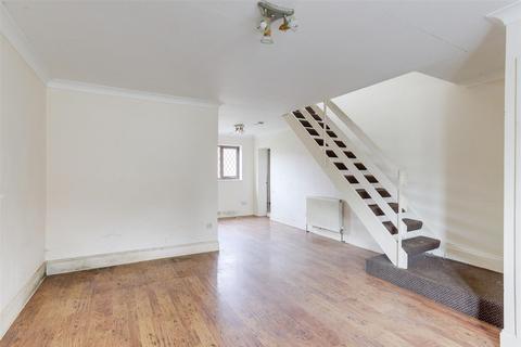 3 bedroom detached house for sale, Bolingey Way, Nottingham NG15