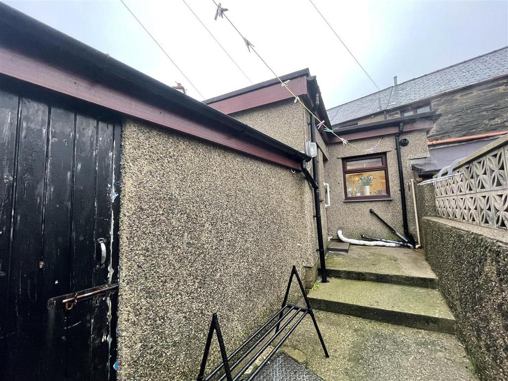 Rear Yard