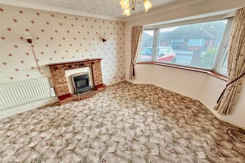 3 bedroom semi-detached bungalow for sale, Links Close, Caister-On-Sea