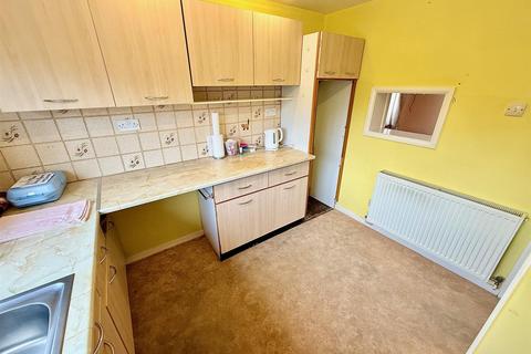 3 bedroom semi-detached bungalow for sale, Links Close, Caister-On-Sea
