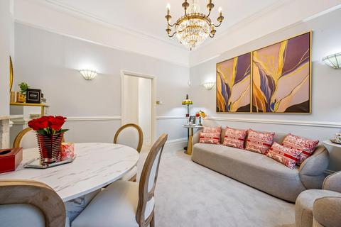 2 bedroom flat to rent, Ebury Street, London, SW1W