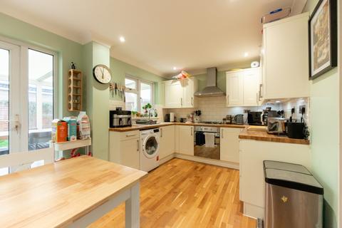 3 bedroom detached house for sale, The Josselyns, Felixstowe IP11