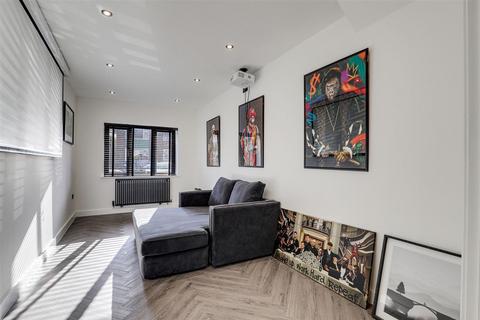 undefined, Middlebeck Avenue, Nottingham NG5