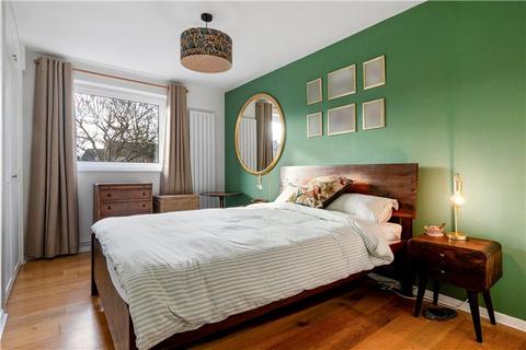 3 bedroom apartment for sale, Union Road, London, SW4