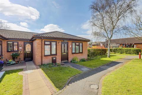 2 bedroom retirement property for sale, Copsey Croft Court, Nottingham NG10