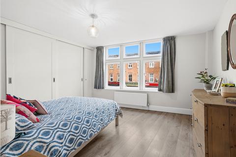 2 bedroom apartment for sale, Brighton Road, Surbiton KT6