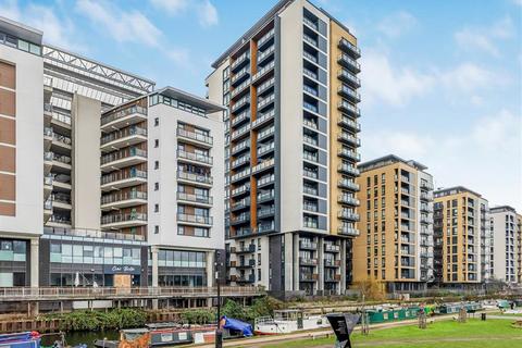 2 bedroom flat for sale - Cadmium Square, London E2