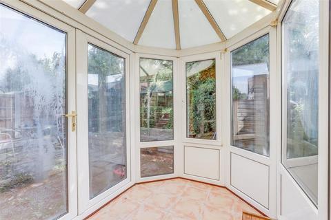 2 bedroom end of terrace house for sale, Easedale Close, Nottingham NG2