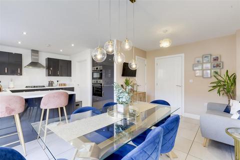 undefined, Rose Street, Nottingham NG14