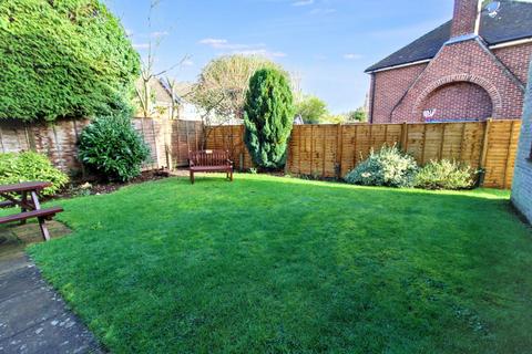1 bedroom flat for sale, Oakengrove Road, High Wycombe HP15