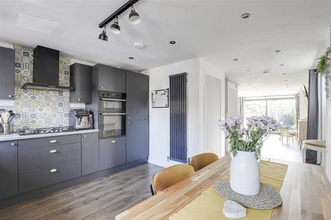 4 bedroom property for sale, Bursar Way, Nottingham NG10