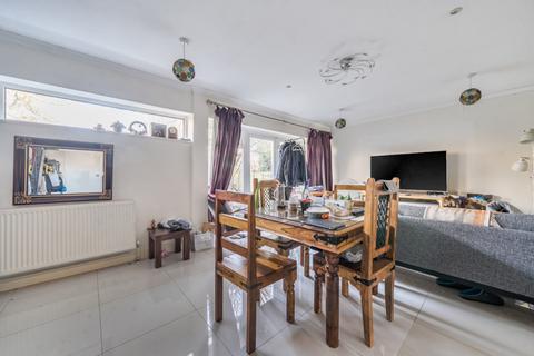 undefined, Heronsforde, Ealing, W13