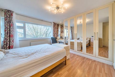 undefined, Heronsforde, Ealing, W13