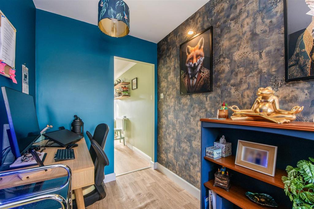 Sitting / Dining Room