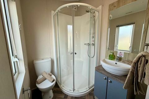 undefined, Two Bed Willerby Cranbrook Static Lodge (40x20) 2018 Broadland Sands Holiday Park, Lowestoft NR32