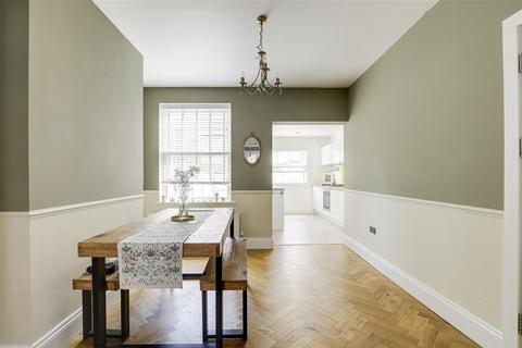 3 bedroom terraced house for sale, Richmond Road, Nottingham NG2