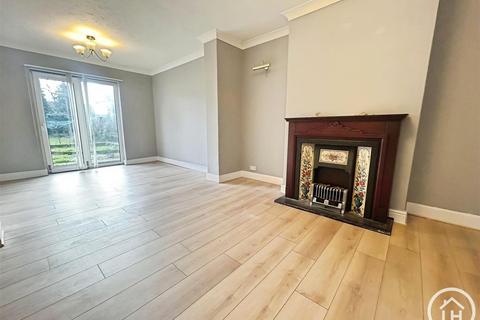 3 bedroom house to rent, Canterbury Road, Sittingbourne
