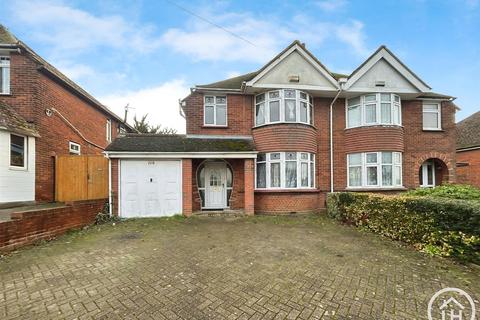 3 bedroom house to rent, Canterbury Road, Sittingbourne