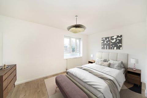 3 bedroom terraced house for sale, Barney Close, Charlton, SE7