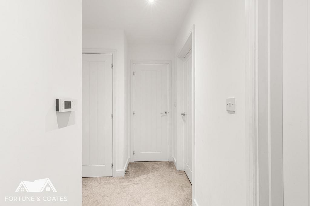 Kingfisher Way 14.jpg